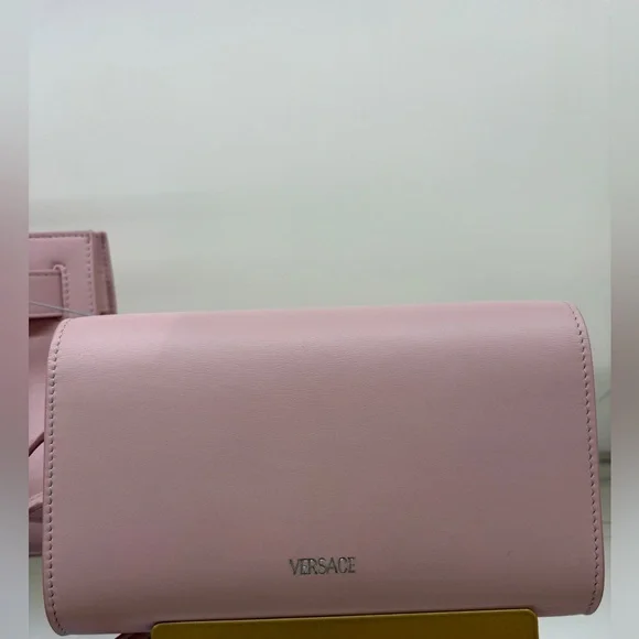 Medusa plaque leather clutch bag - Picture 5 of 10